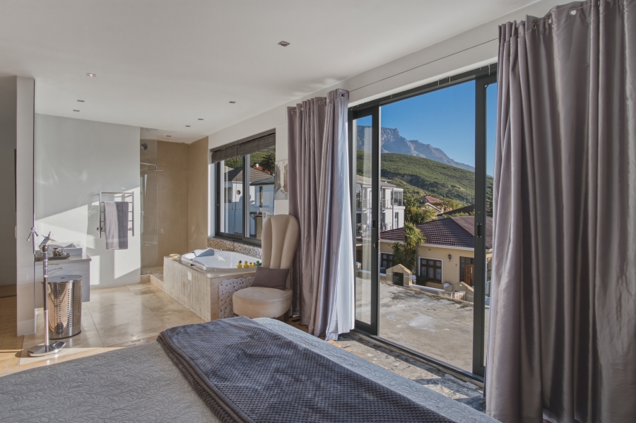 3 Bedroom Property for Sale in Walmer Estate Western Cape